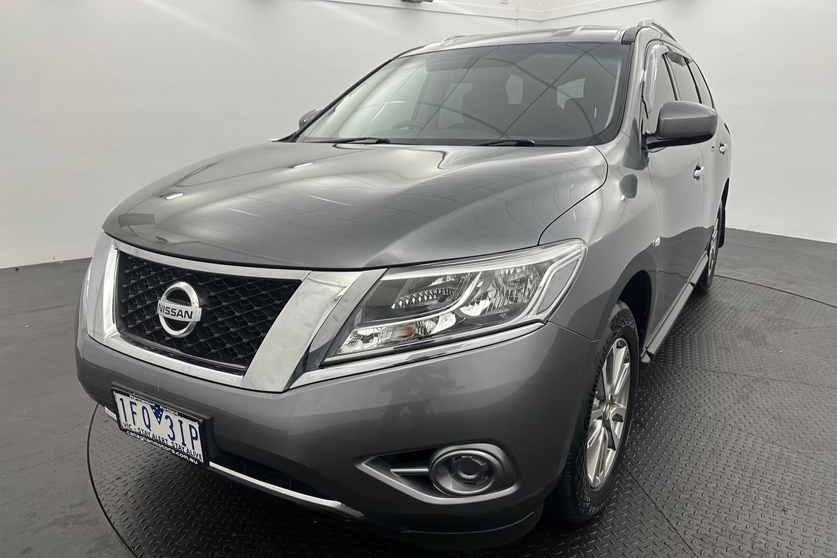 2015 Nissan Pathfinder ST R52