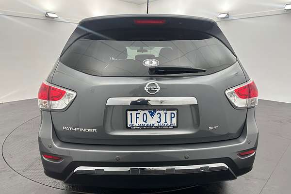 2015 Nissan Pathfinder ST R52