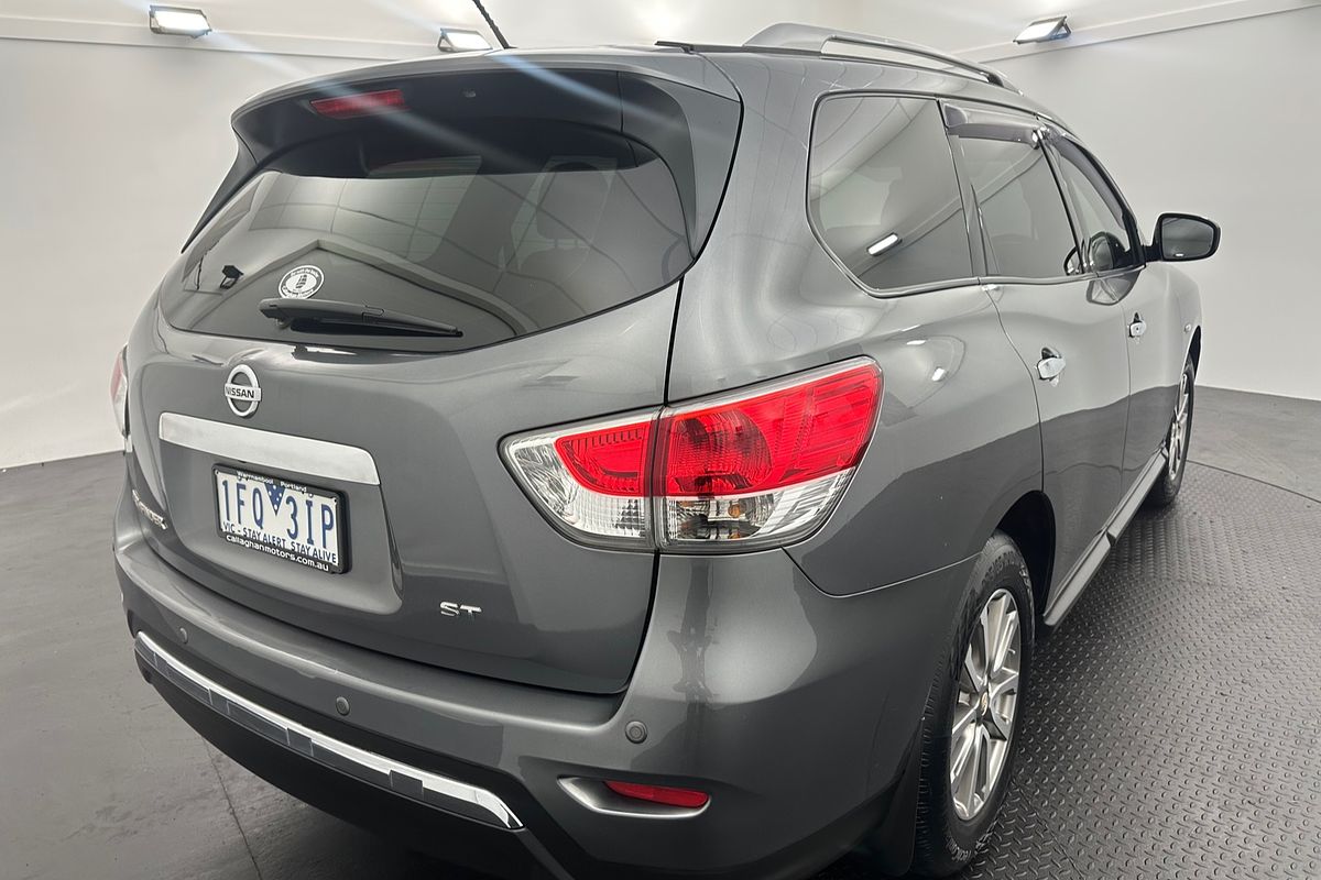 2015 Nissan Pathfinder ST R52