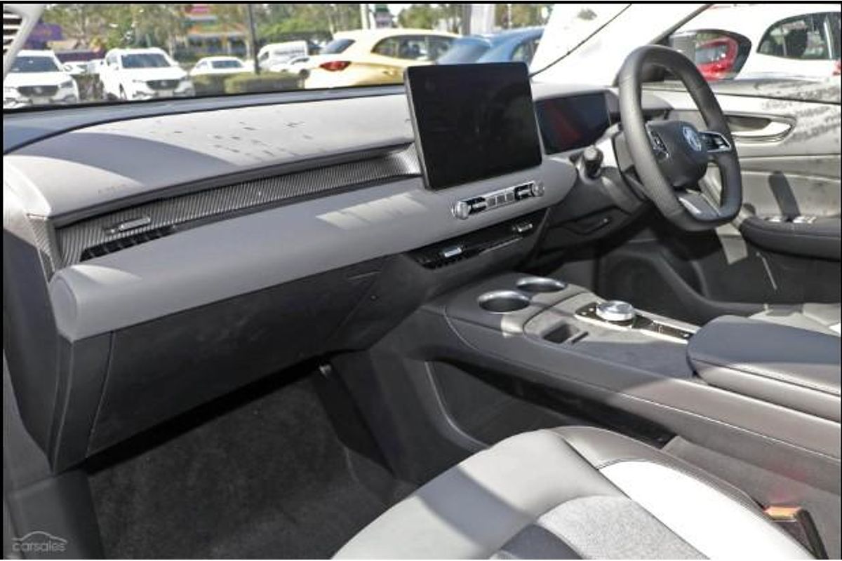 2025 MG MGS5 EV Essence 62 ZS3EM