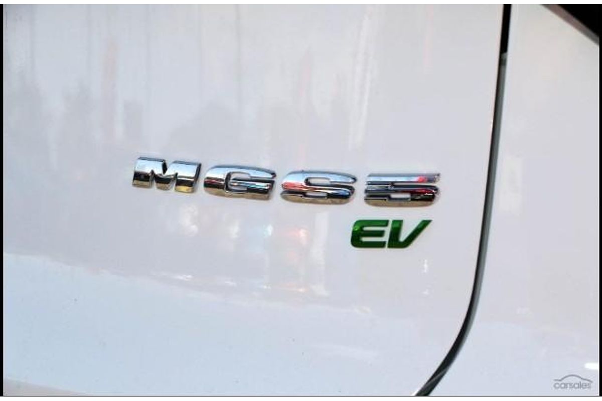 2025 MG MGS5 EV Essence 62 ZS3EM