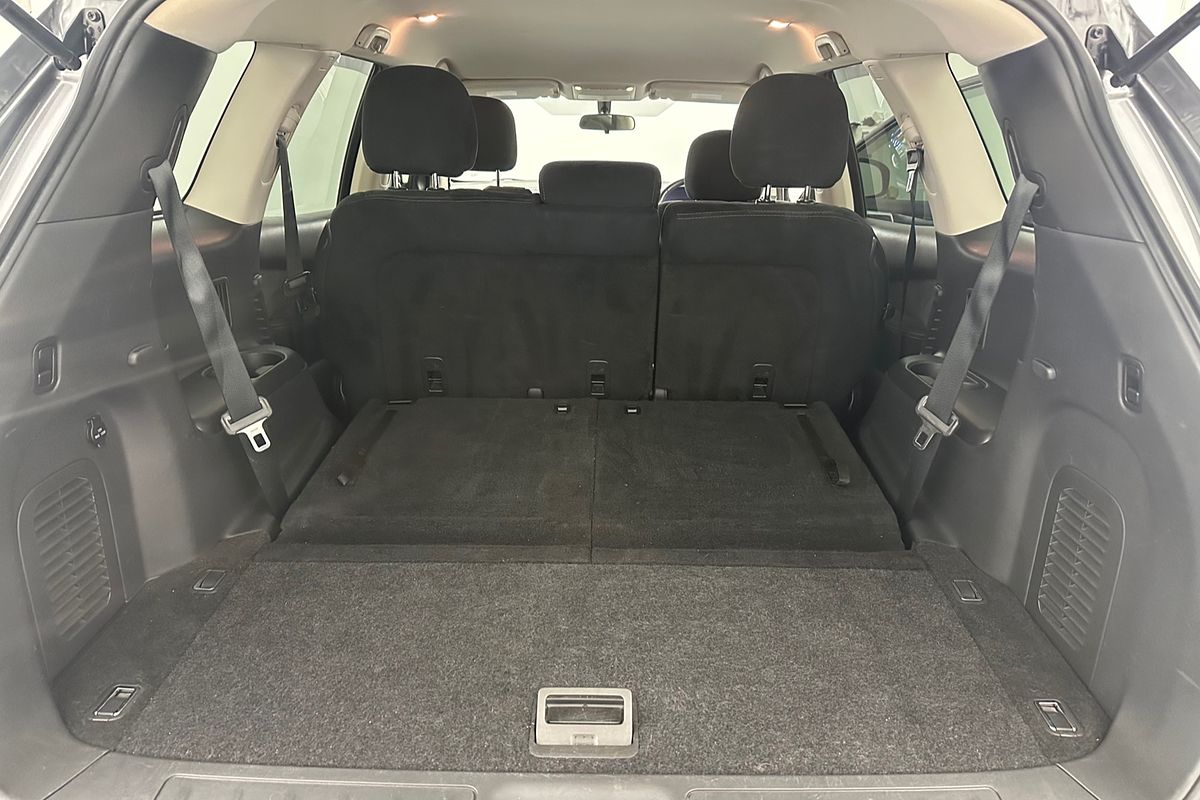 2015 Nissan Pathfinder ST R52