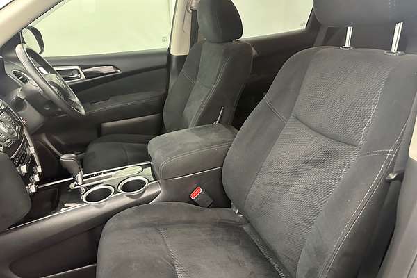 2015 Nissan Pathfinder ST R52