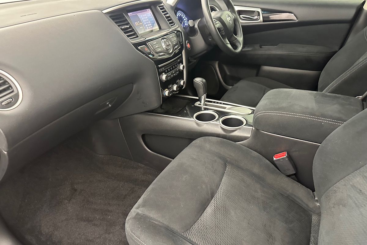 2015 Nissan Pathfinder ST R52