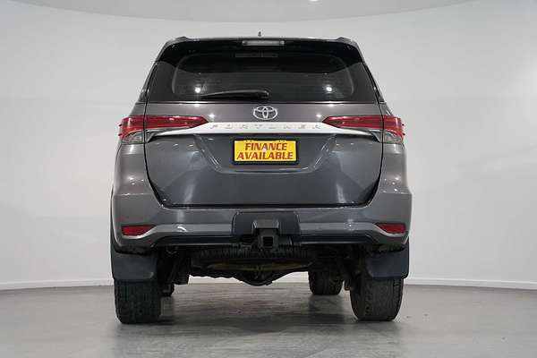 2017 Toyota Fortuner GX GUN156R
