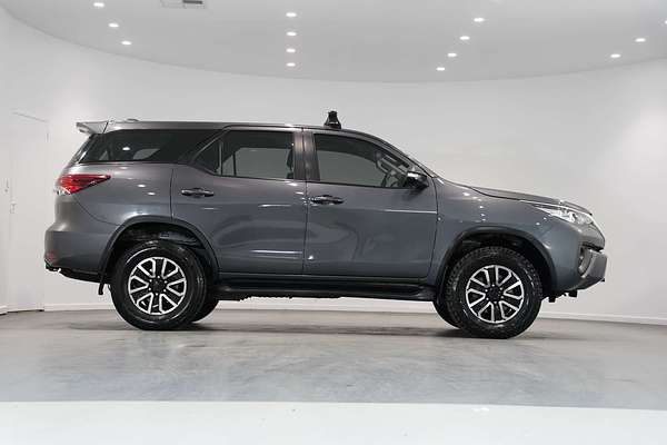 2017 Toyota Fortuner GX GUN156R