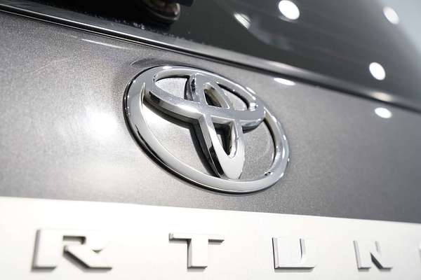 2017 Toyota Fortuner GX GUN156R