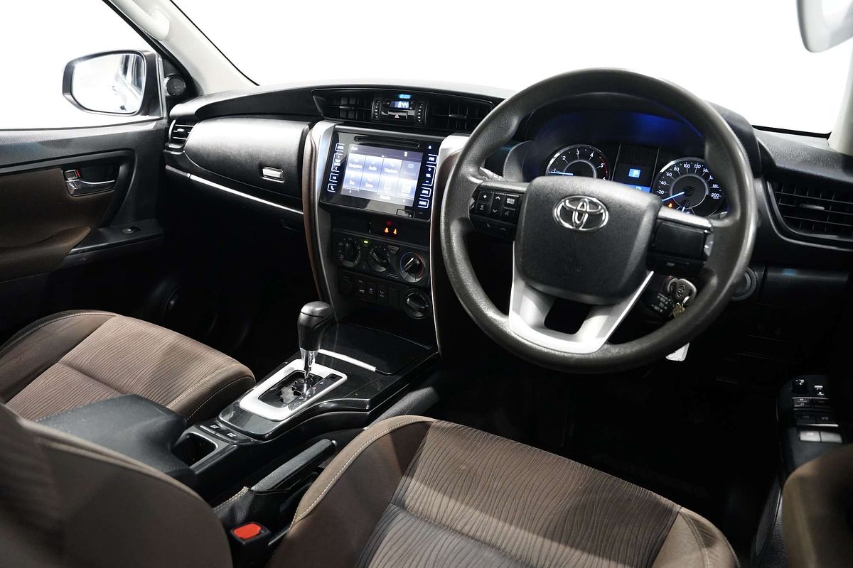 2017 Toyota Fortuner GX GUN156R