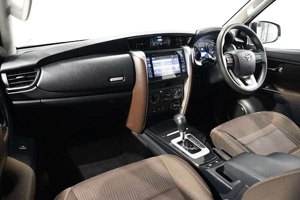 2017 Toyota Fortuner GX GUN156R