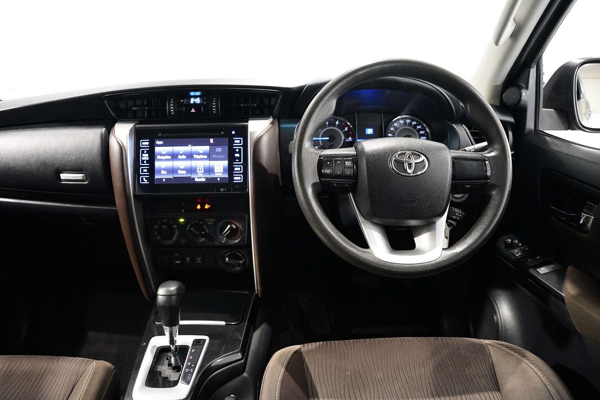 2017 Toyota Fortuner GX GUN156R