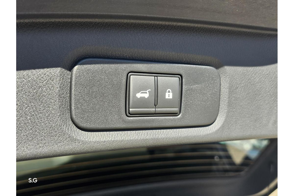 2025 Nissan QASHQAI N-DESIGN e-POWER J12