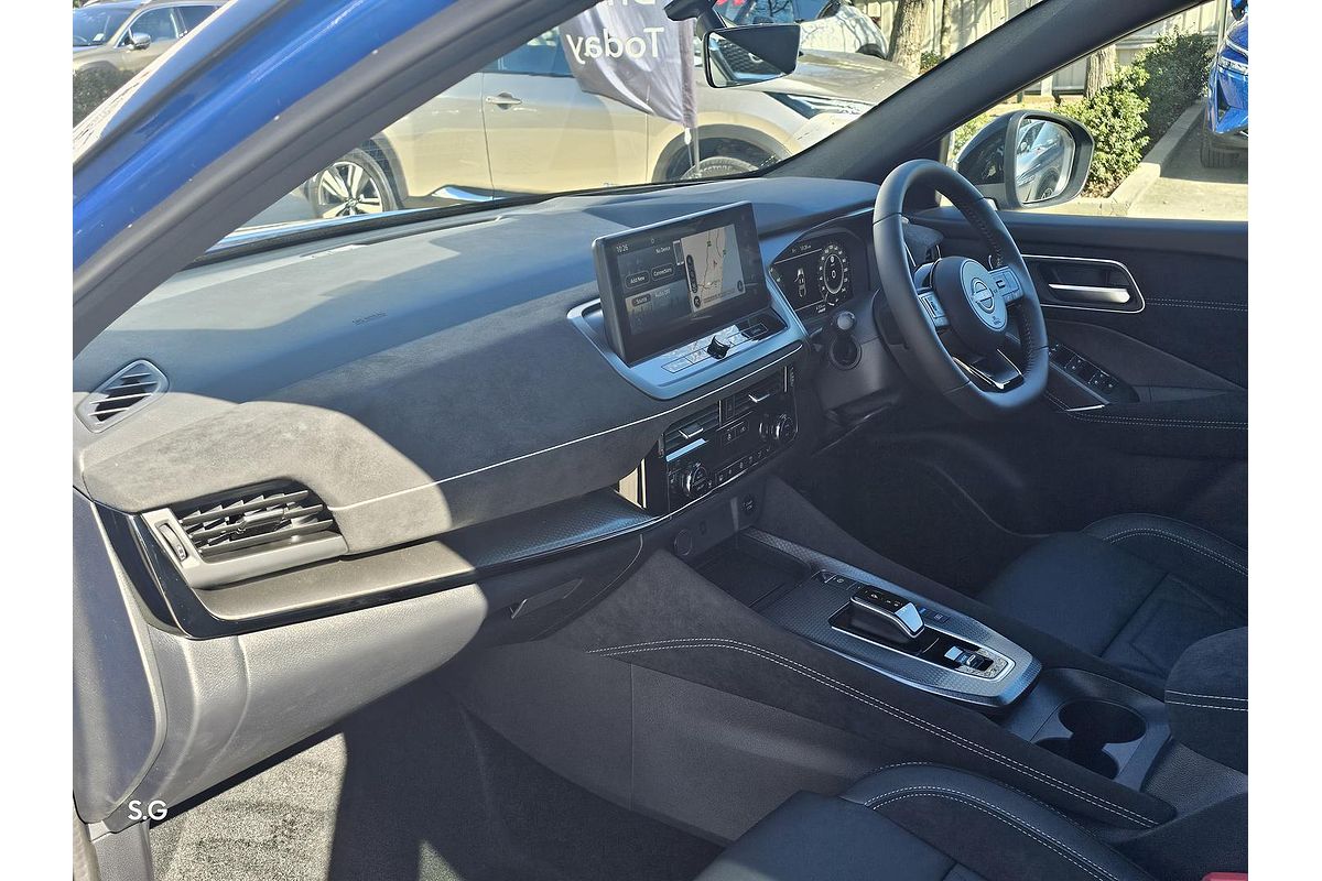 2025 Nissan QASHQAI N-DESIGN e-POWER J12