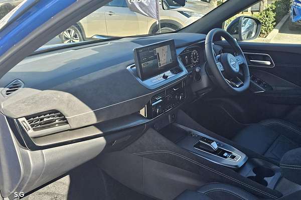 2025 Nissan QASHQAI N-DESIGN e-POWER J12