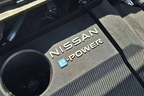 2025 Nissan QASHQAI N-DESIGN e-POWER J12