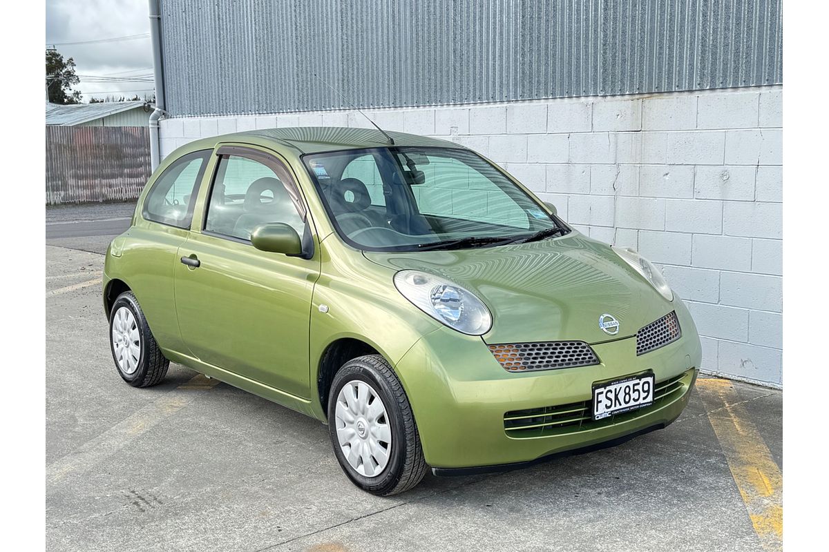 2003 Nissan MARCH