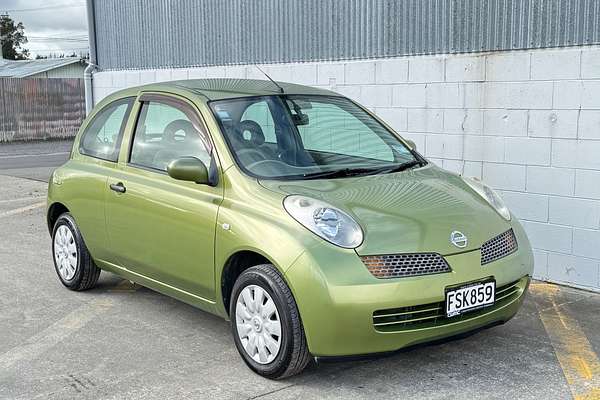 2003 Nissan MARCH