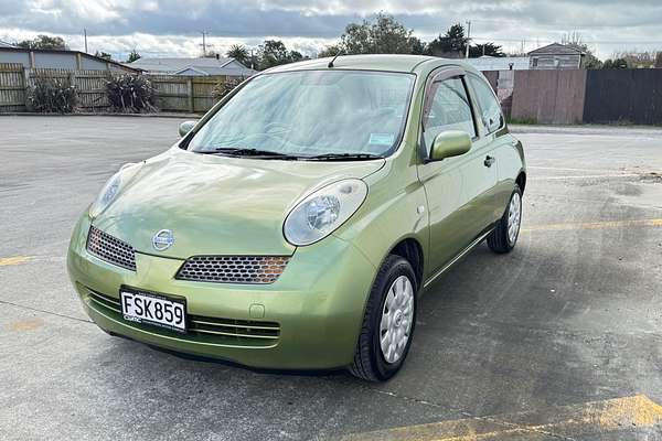 2003 Nissan MARCH