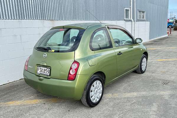 2003 Nissan MARCH