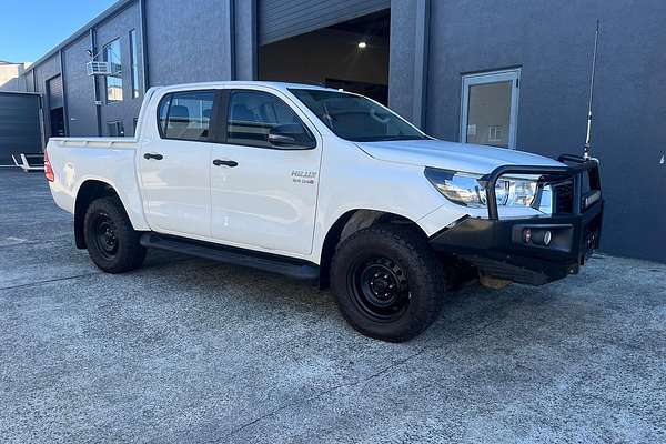 2020 Toyota Hilux SR GUN126R 4X4