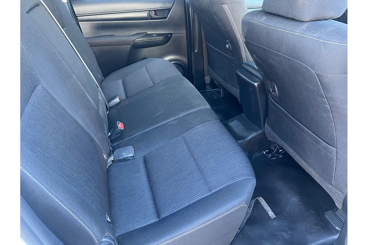 2020 Toyota Hilux SR GUN126R 4X4