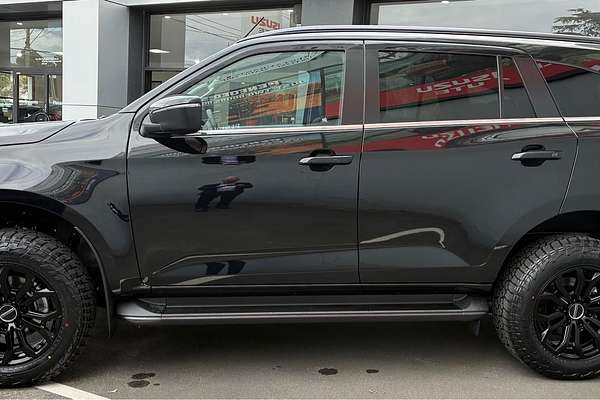 2025 Isuzu MU-X LS-U