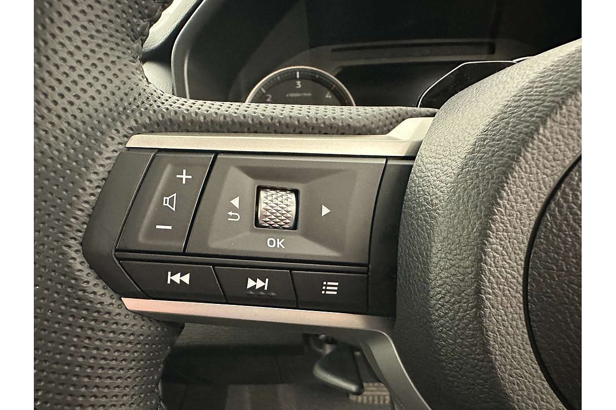 2025 Mitsubishi Triton GLS MV 4X4