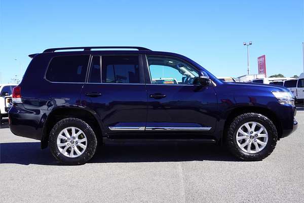 2016 Toyota Landcruiser Sahara VDJ200R