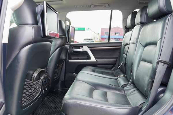 2016 Toyota Landcruiser Sahara VDJ200R