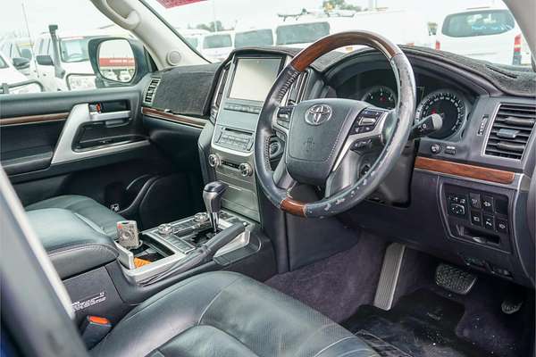 2016 Toyota Landcruiser Sahara VDJ200R