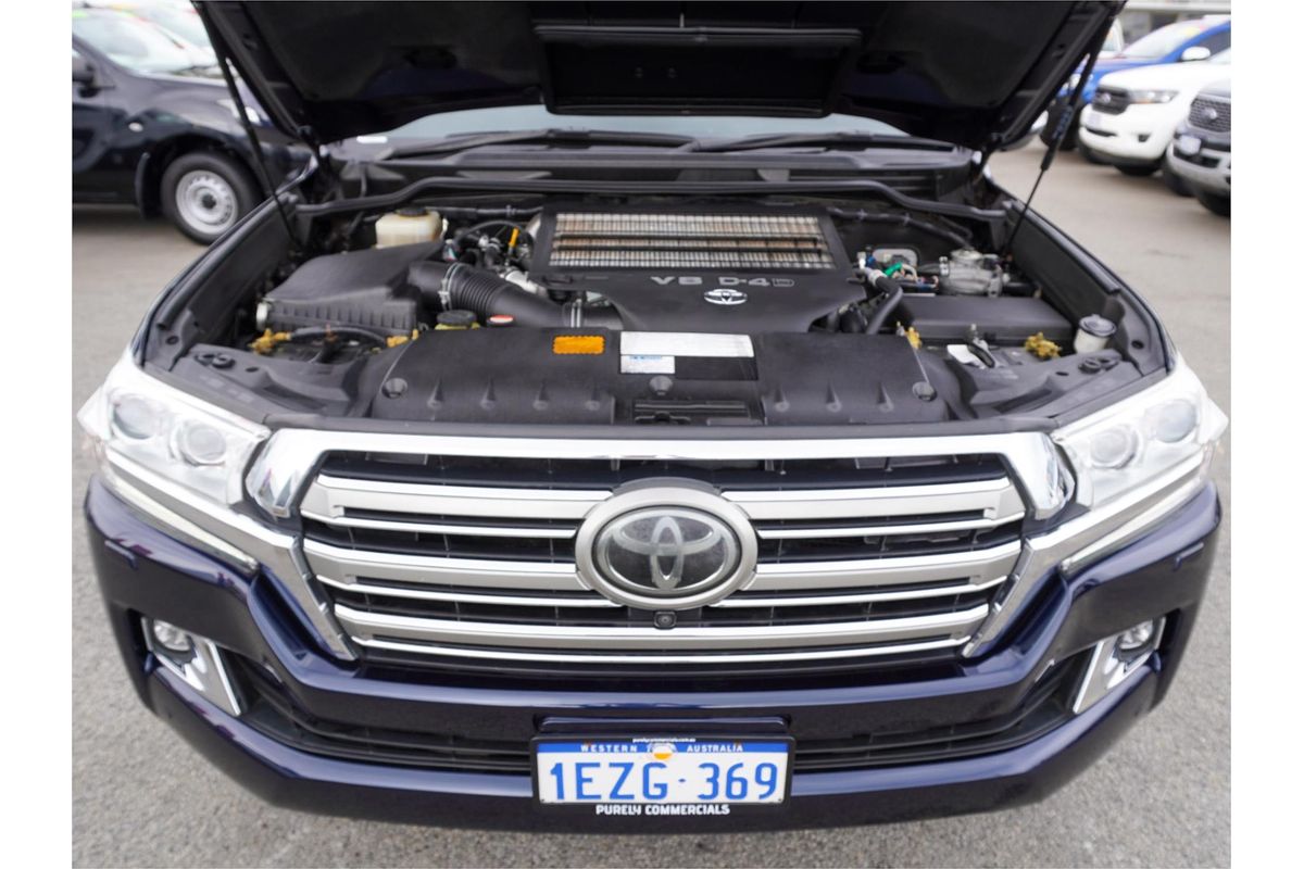 2016 Toyota Landcruiser Sahara VDJ200R