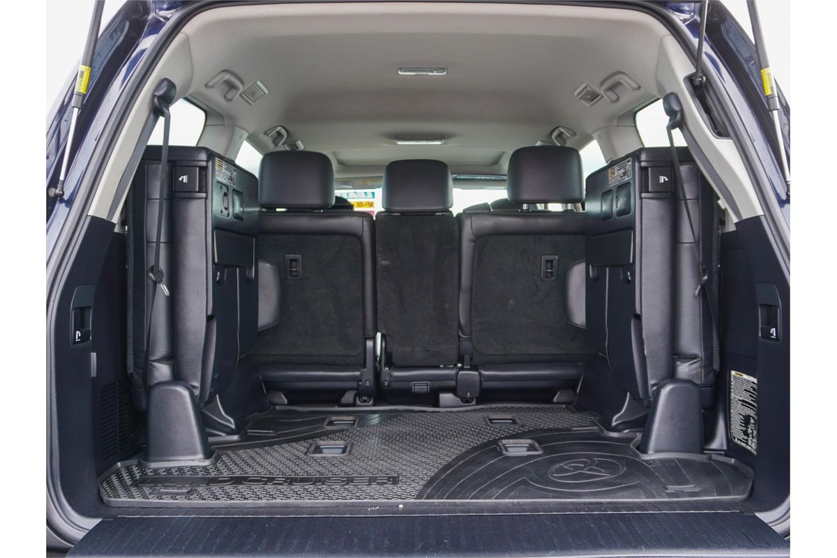 2016 Toyota Landcruiser Sahara VDJ200R