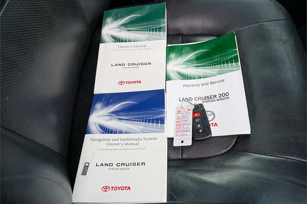 2016 Toyota Landcruiser Sahara VDJ200R