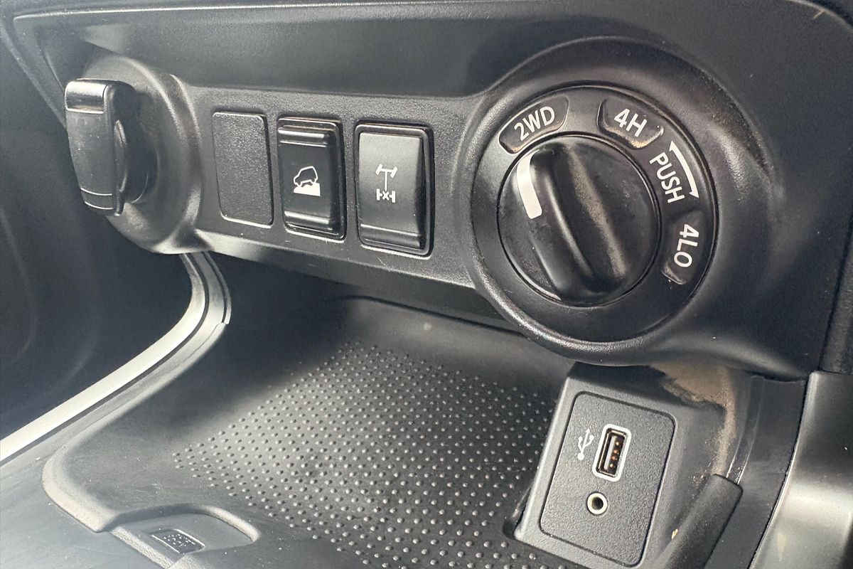 2022 Nissan Navara SL D23 4X4