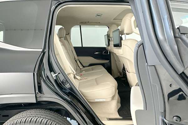 2023 Toyota Landcruiser Sahara ZX FJA300R