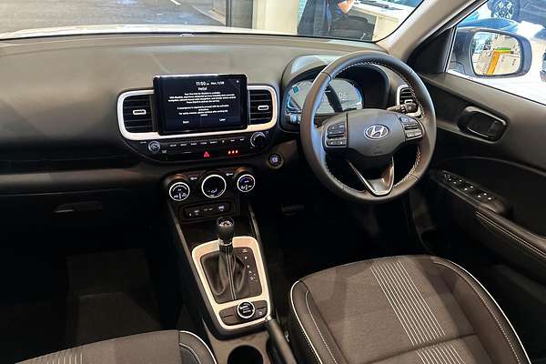 2025 Hyundai Venue Elite QX.V5