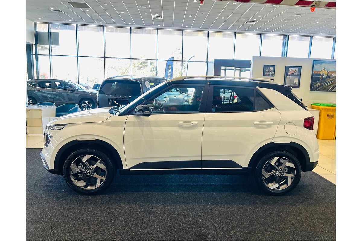2025 Hyundai Venue Elite QX.V5