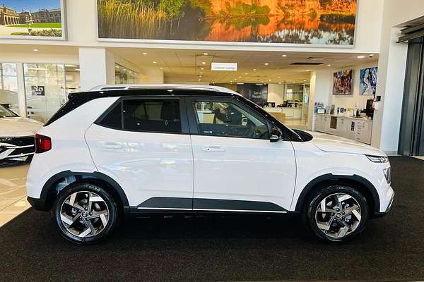 2025 Hyundai Venue Elite QX.V5