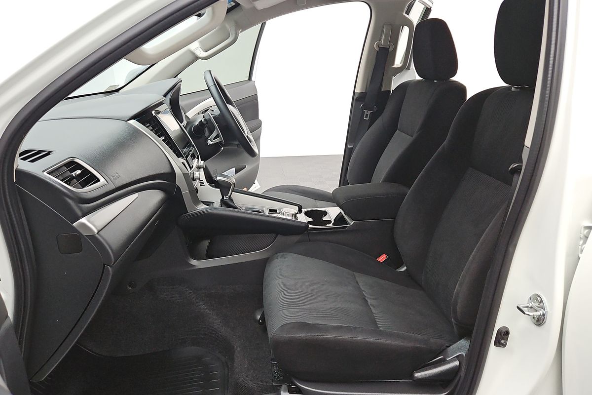 2021 Mitsubishi Pajero Sport GLX QF