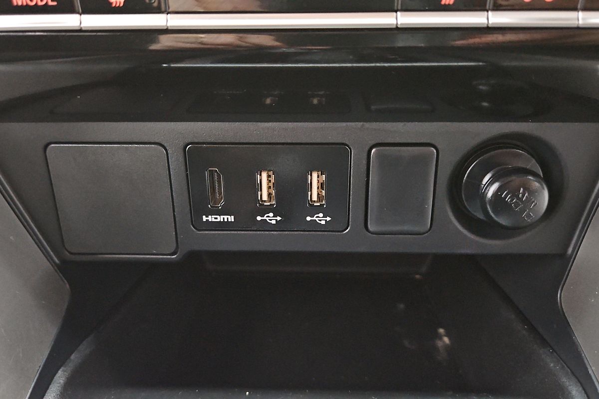 2021 Mitsubishi Pajero Sport GLX QF