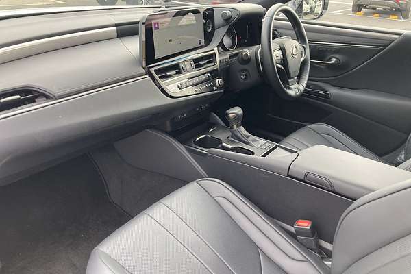 2024 Lexus ES ES300h F Sport AXZH10R