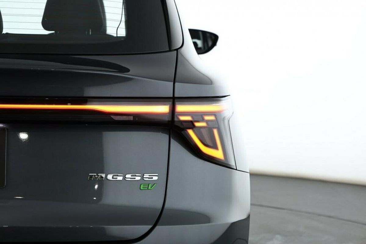 2025 MG MGS5 EV Excite 49 ZS3EM
