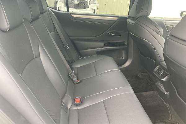 2024 Lexus ES ES300h F Sport AXZH10R