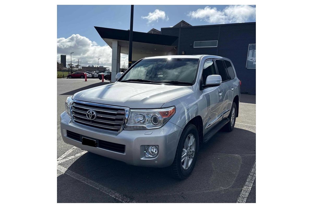 2014 Toyota Landcruiser Sahara VDJ200R