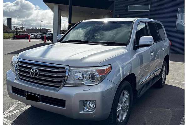 2014 Toyota Landcruiser Sahara VDJ200R