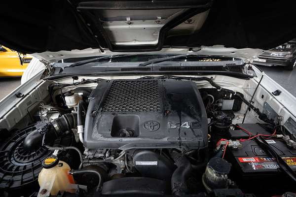 2013 Toyota Hilux SR5 KUN26R 4X4