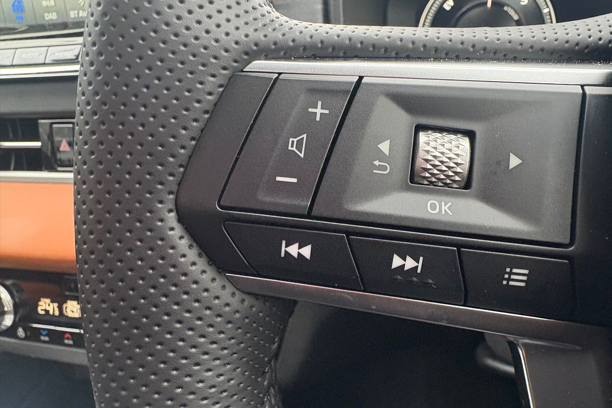 2024 Mitsubishi Outlander PHEV Exceed Tourer ZM