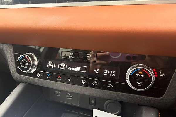 2024 Mitsubishi Outlander PHEV Exceed Tourer ZM