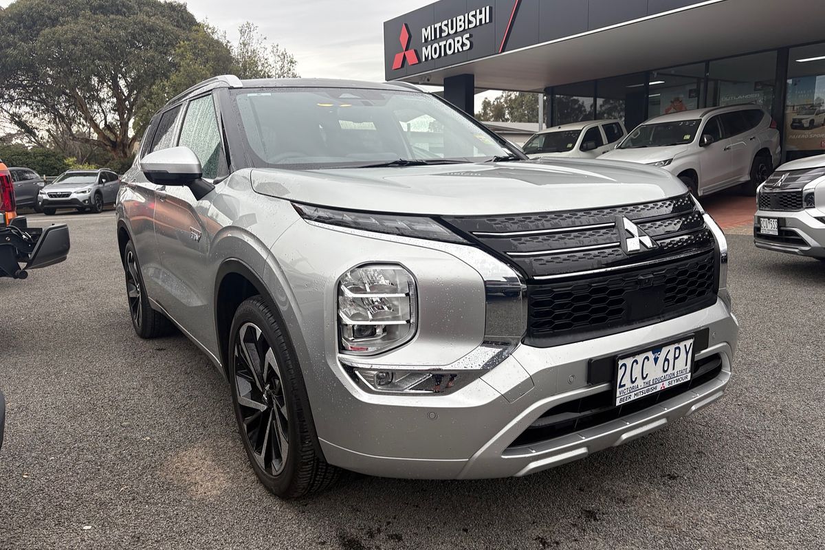 2024 Mitsubishi Outlander PHEV Exceed Tourer ZM