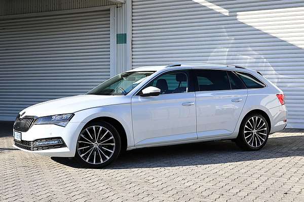 2022 SKODA Superb 162TSI Style NP