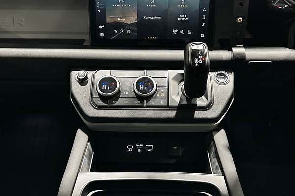 2020 Land Rover Defender 110 D240 S L663